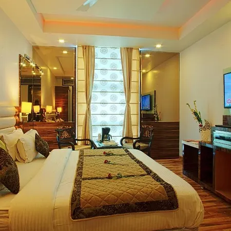 Hotel Delhi 55 -City Center, New Delhi Railway Station, Paharganj-3
